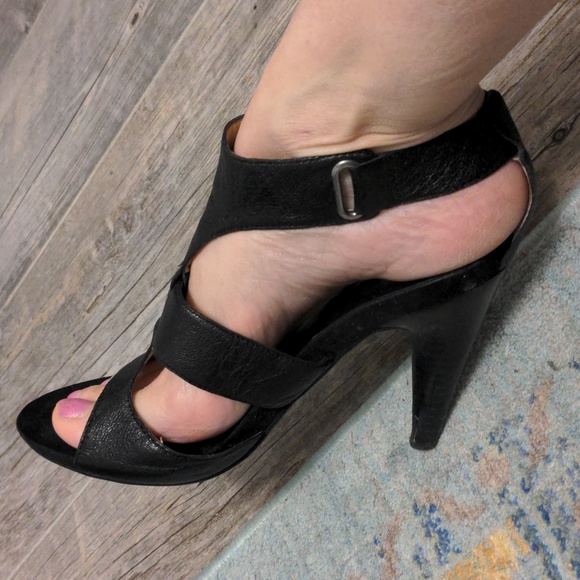 Nine West black heels, size 71/2.🐦 - Picture 6 of 8